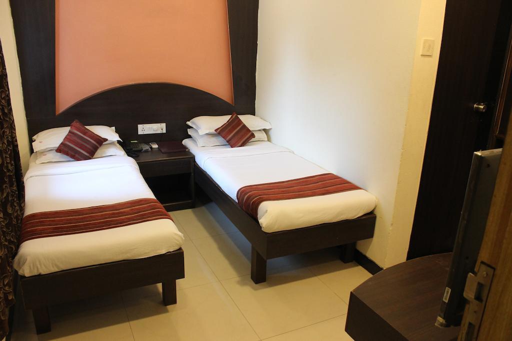 Hotel Fortune Bombay Extérieur photo