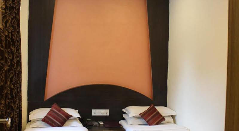 Hotel Fortune Bombay Extérieur photo